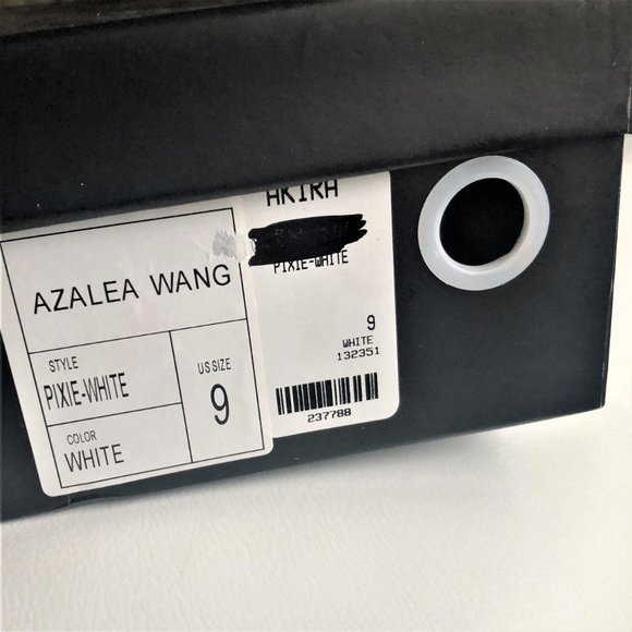 AZALEA WANG White Fluffy Slip-on Open Toe Clear Stiletto Heels NEW in Box Size 9 - Picture 7 of 8